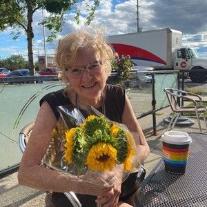 Meet your Posher, Jeannette